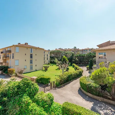 Appartement Chic 3 Avec Parking Prive *