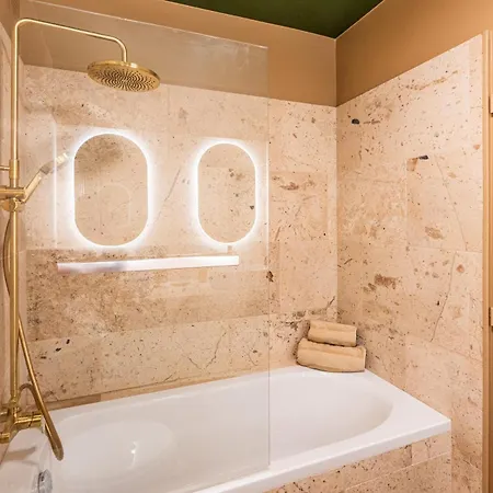 Chic 3 Avec Parking Prive Appartement